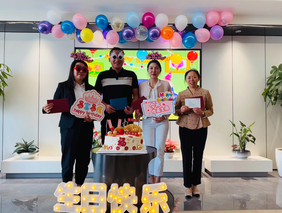 温暖如期而至，共度美好时光│和谐小贷召开一季度员工生